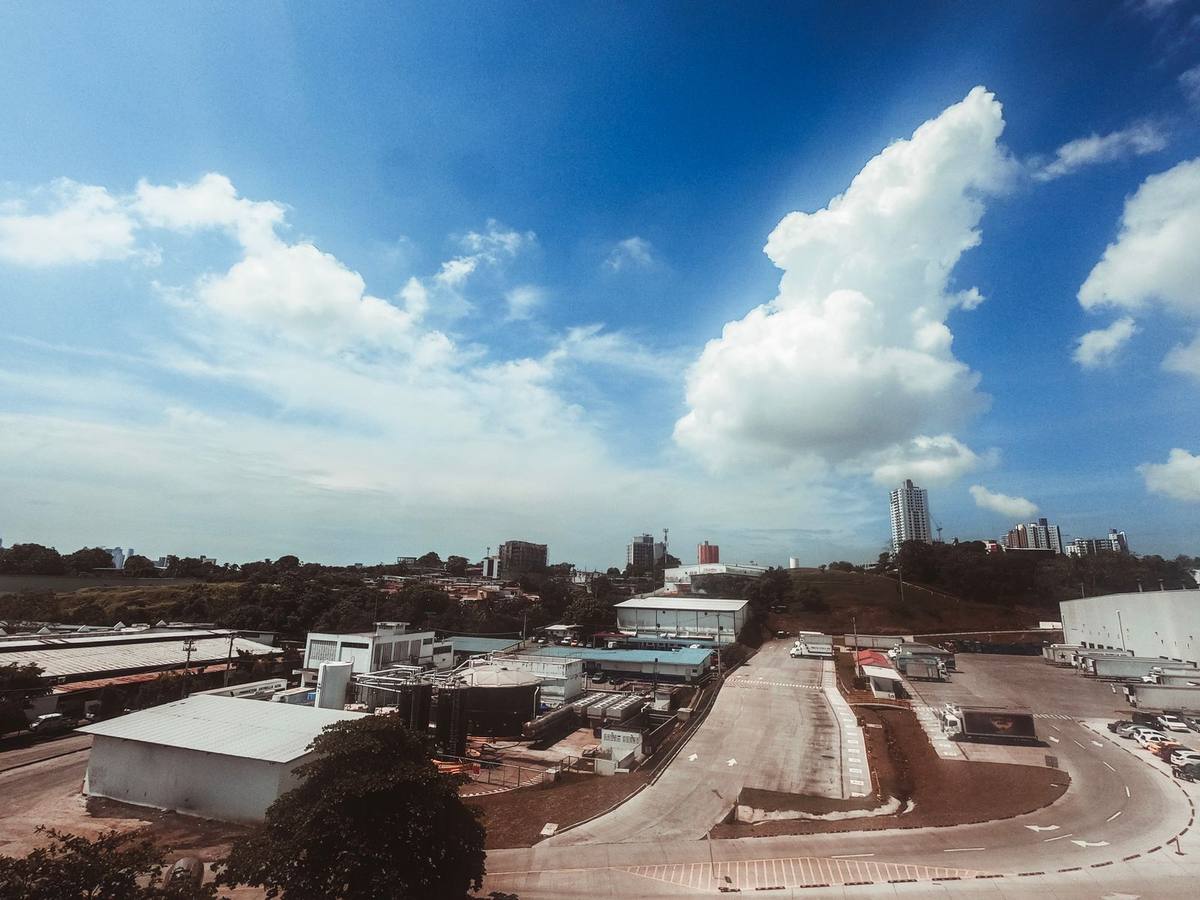 Khu công nghiệp nhìn từ trên cao